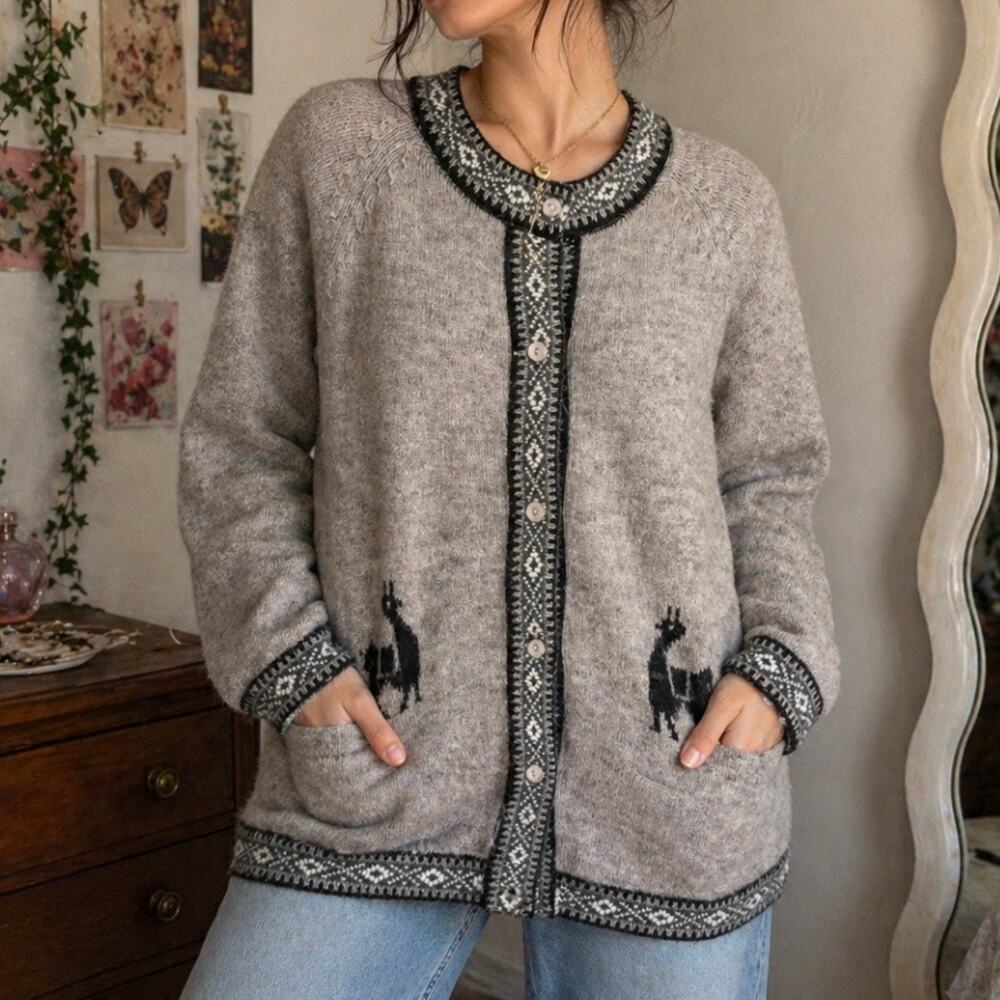 Vintage Alpaca Peru Cardigan Llama Knit Boho Cottagecore Sweater